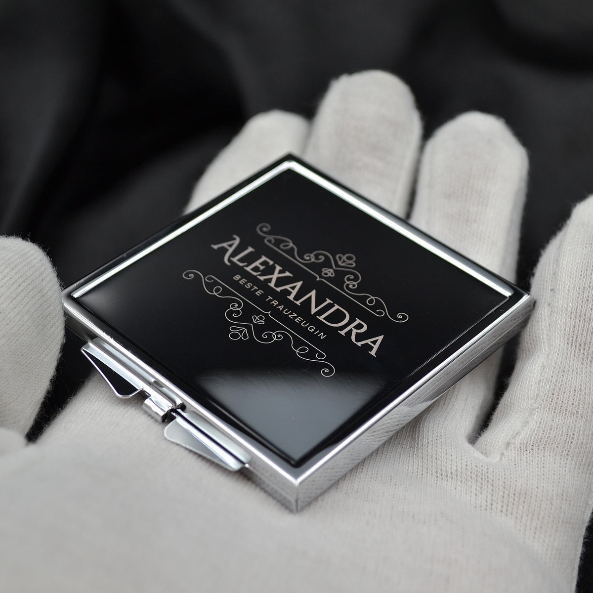 Taschenspiegel Handspiegel mit Gravur Trauzeugin Brautjungfer Hochzeit Brautmama