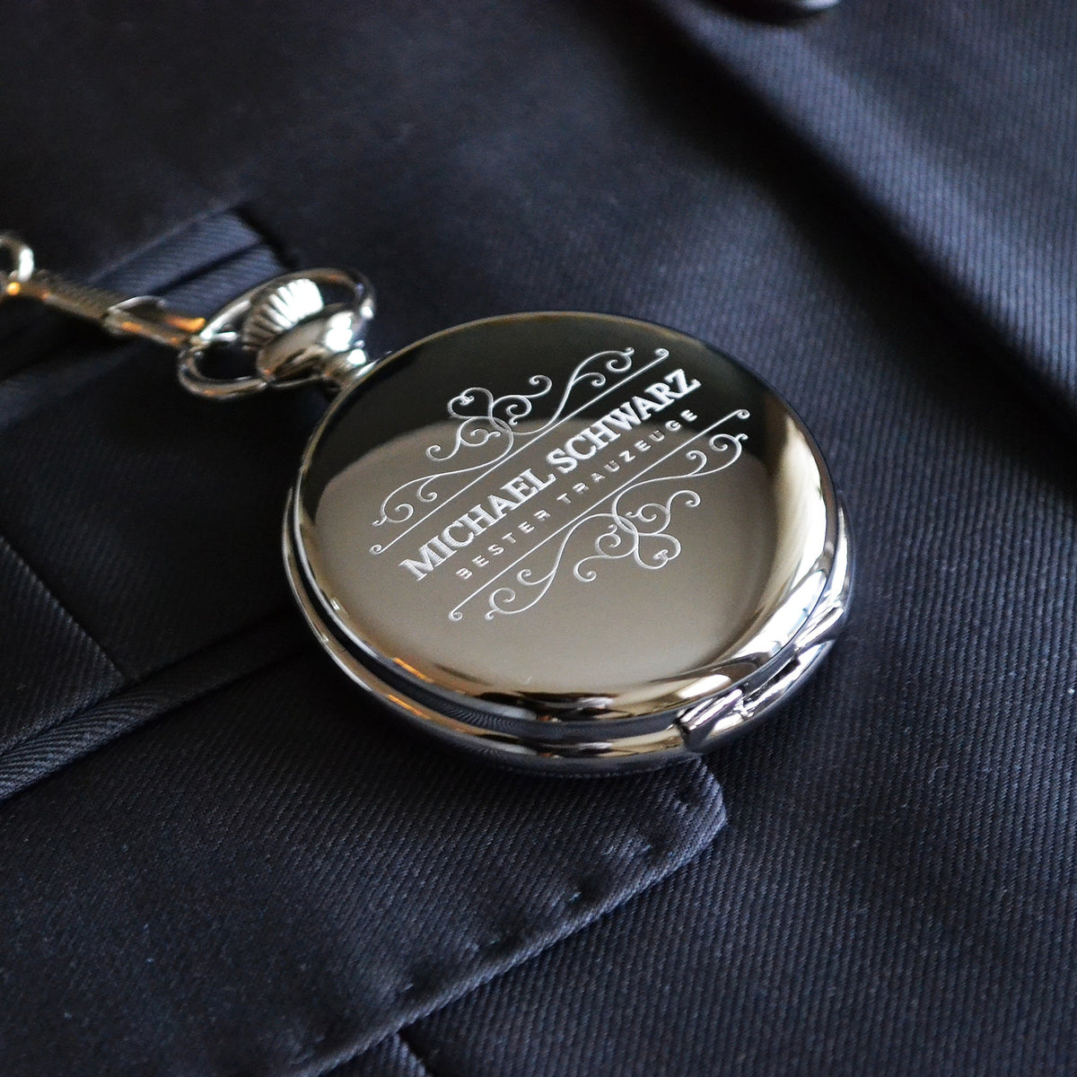 Taschenuhr mit Gravur Uhr mit Initialen Taschenuhr personalisiert Geschenkidee Taufe Kommunion Hochzeit Trauzeugin Brautjungfer Trauzeuge